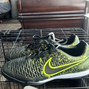 Nike Shoes Nike Magista Onda Ic Indoor Soccer Electric Flare Neon Volt Mens Size 7 Us Poshmark